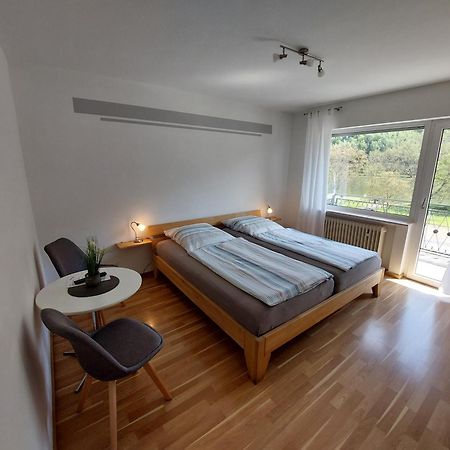 Pension Mosella, Gaestezimmer Sankt Aldegund Exterior foto