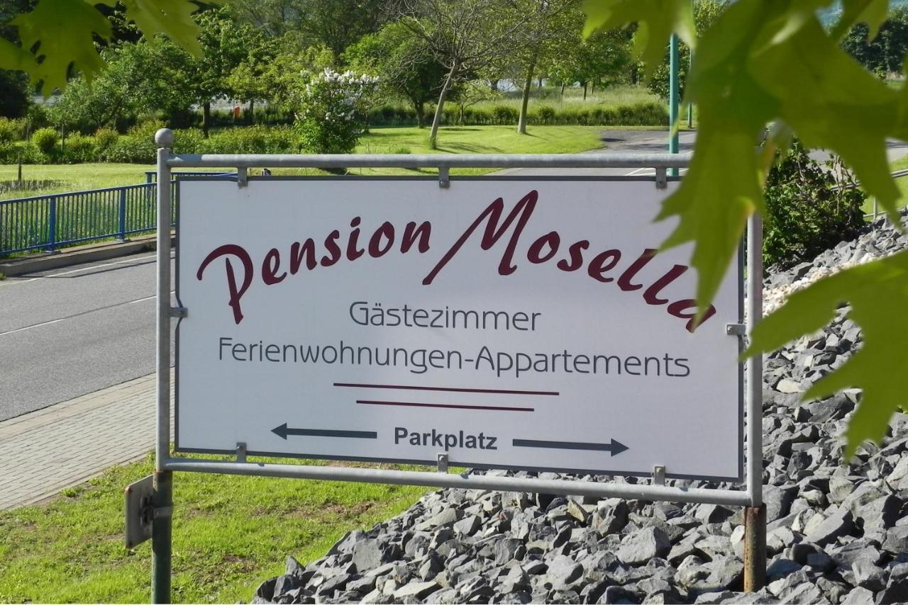 Pension Mosella, Gaestezimmer Sankt Aldegund Exterior foto